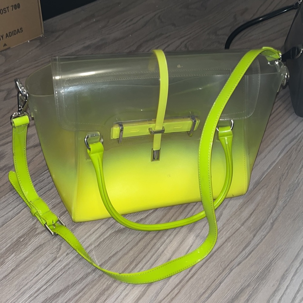 Purse - Picture 2 of 5